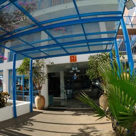 Costa Volcán&spa 2*