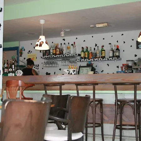 Costa Volcan & Aparthotel 2*