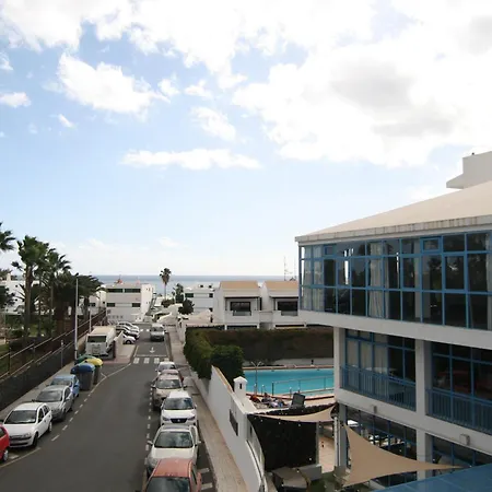 Costa Volcan & 2* Puerto del Carmen (Lanzarote)