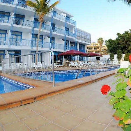 Costa Volcán&spa Aparthotel 2*