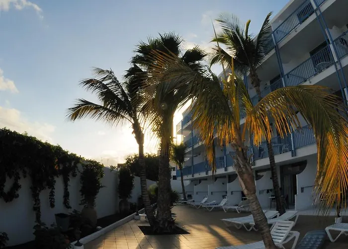 Costa Volcán&spa Aparthotel 2*