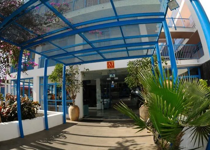 Costa Volcán&spa 2*